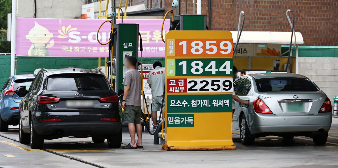 서울 시내의 한 주유소 모습. (사진=연합뉴스)