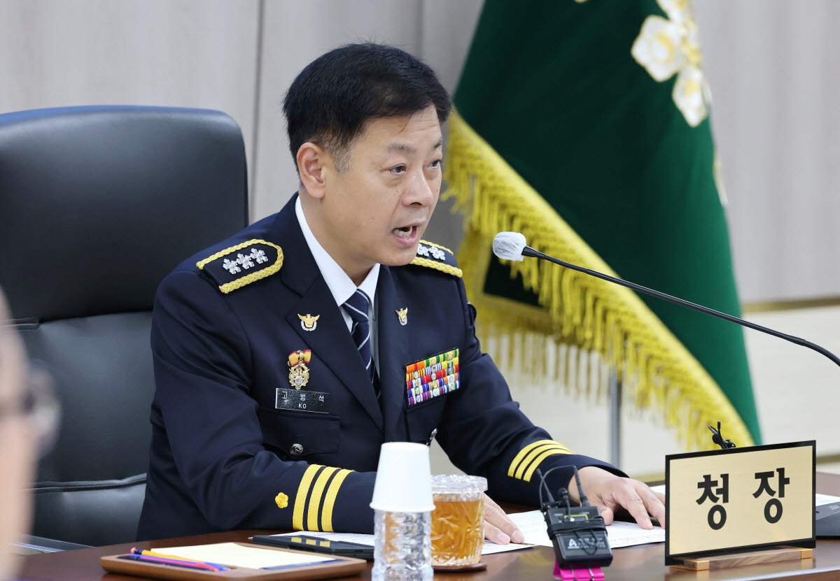 고범석 신임 서울경찰청장이 3일 서울 종로구 서울시경찰청에서 열린 취임식에서 발언하고 있다. (사진= 연합뉴스)