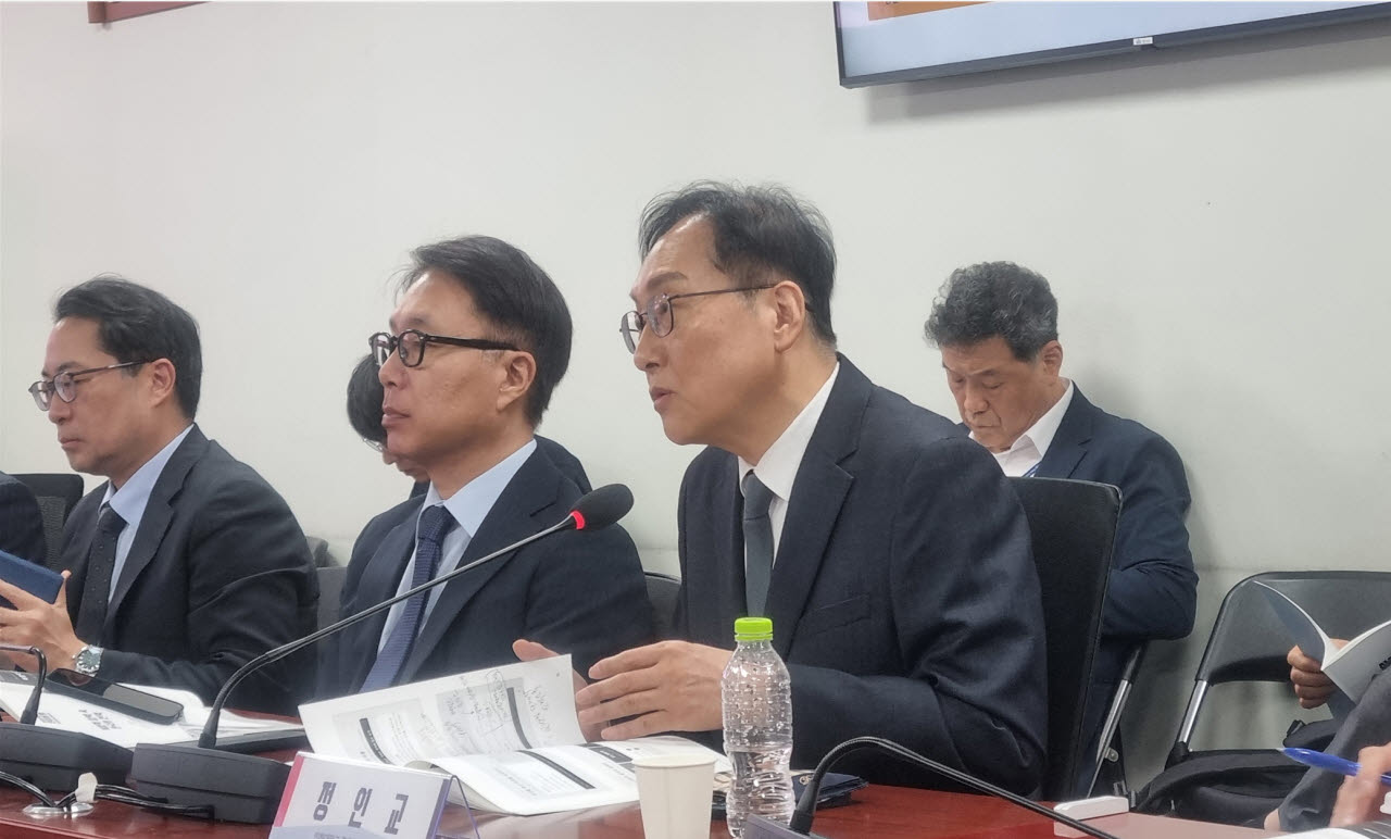정인교 인하대 국제통상학부 교수(전 산업통상부 통상교섭본부장)는 7일 국회 의원회관에서 김건 국민의힘 의원실 주최로 열린 ‘살얼음판을 걷는 한미동맹’ 세미나에서 발언하고 있다. (사진=정두리 기자)