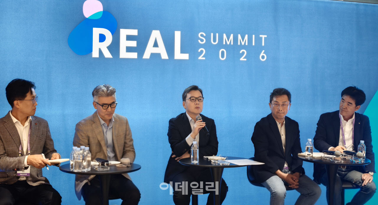 이준희 대표이사 등 삼성SDS 경영진이 8일 서울 삼성동 코엑스에서 열린 리얼 서밋(REAL Summit) 2026에서 기자간담회를 하고 하고 있다. (사진=한광범 기자)