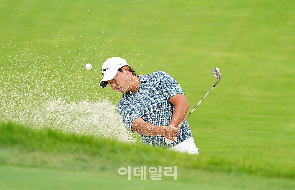 [포토] 이상희, 그린 사이드 벙커 탈출