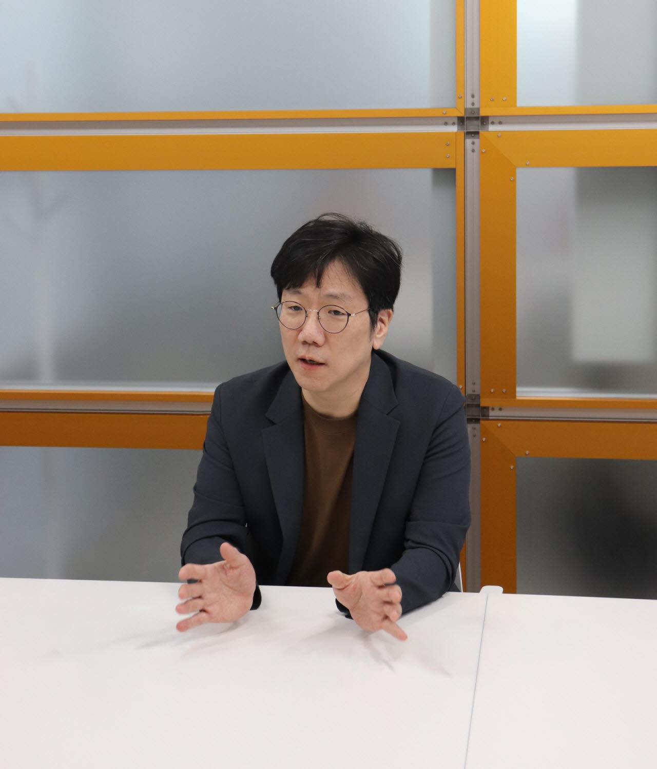 “네이버AI는 방어, LG AI는 공격”…700B급 보안AI 2개 만든다 [인터뷰]