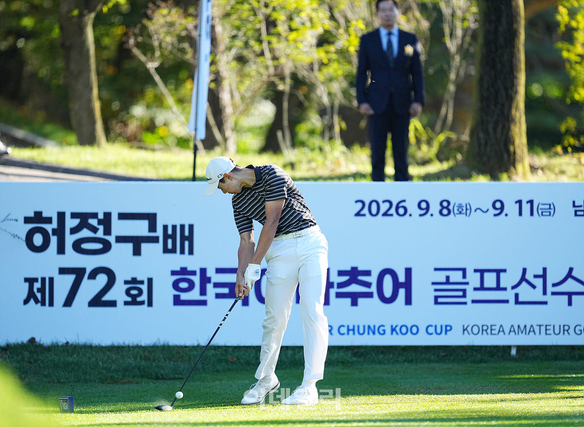 [포토]이준수,정확한 임팩트