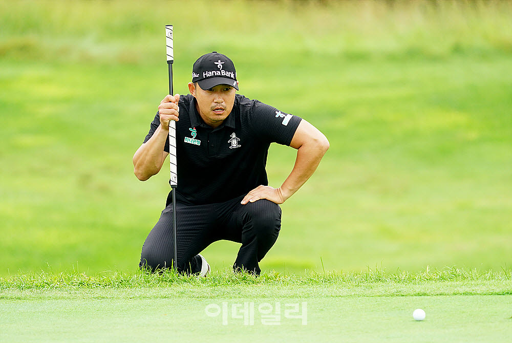 [포토] 박은신, 버디길을 찾는다