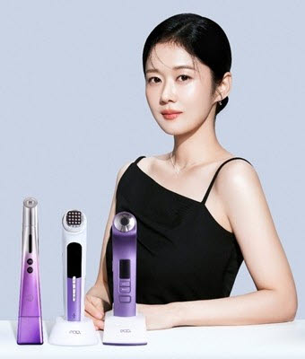 더퓨처의 홈뷰티 브랜드 'EOA'에서 선보인 홈뷰티 디바이스 제품. (사진=더퓨처)