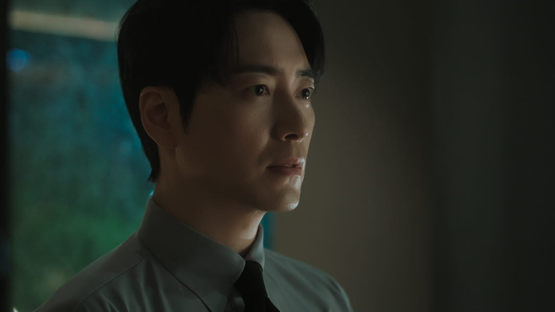 이준혁(사진=tvN '로또 1등도 출근합니다' 방송화면)