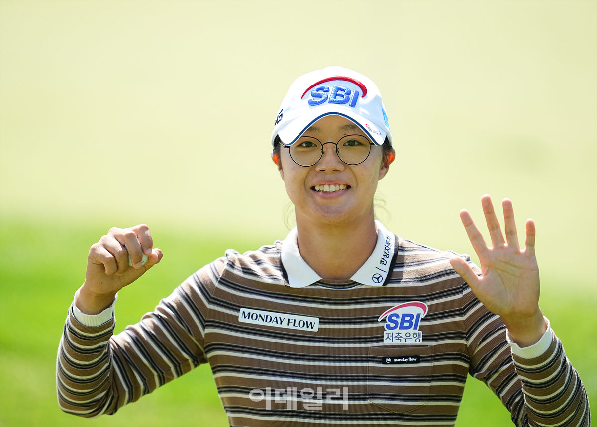 [포토]김가희,버디 5개를 위하여