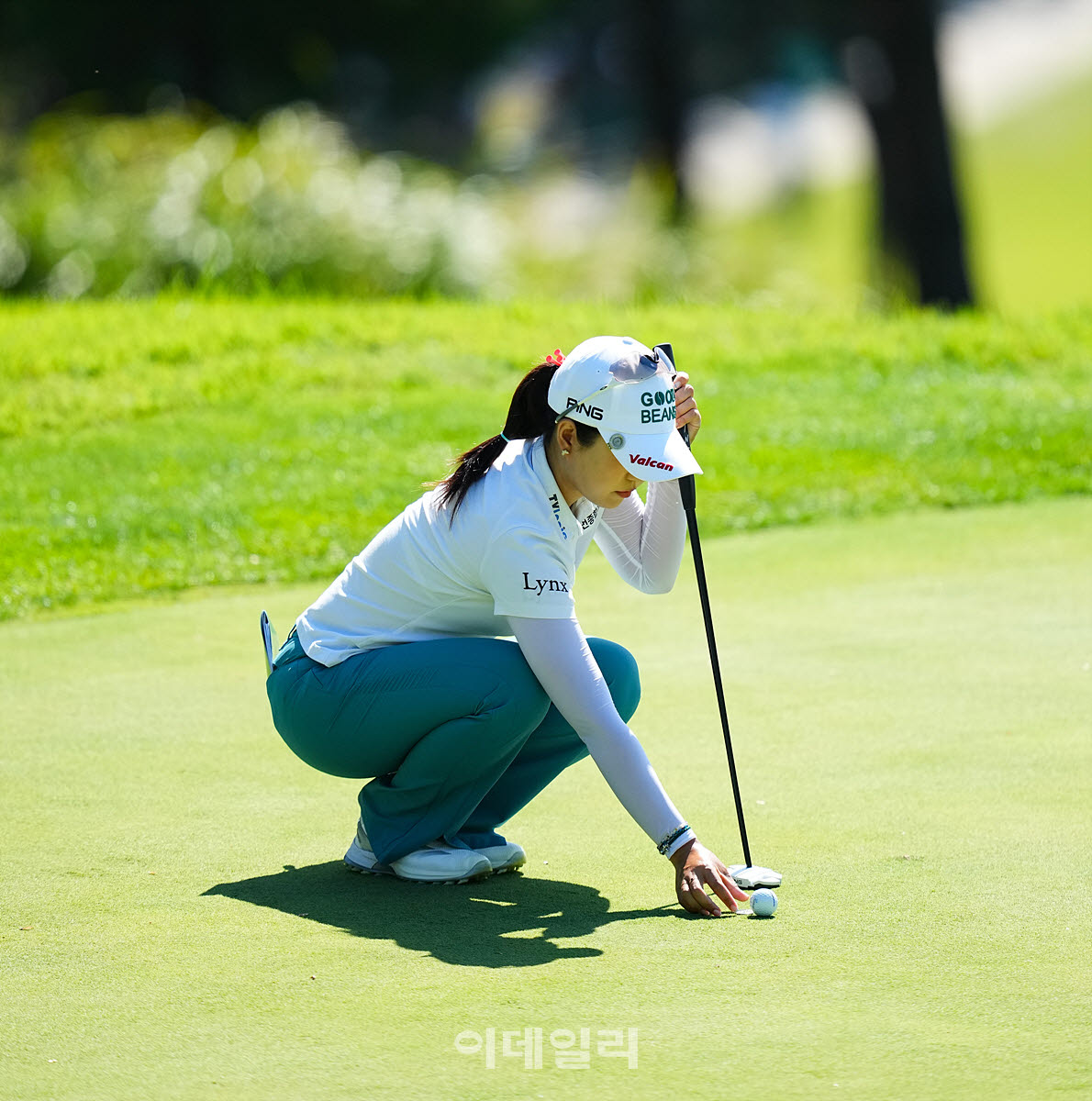 [이데일리 골프IN(대부도)=조원범 기자]19일 경기도 안산에 위치한 더헤븐 컨트리클럽(파72ㅣ6,819야드)에서 ‘하나금융그룹 챔피언십’(총상금 15억 원 우승상금 2억 7천만 원)3라운드가 열린 가운데 장은수(굿빈스)가 1번홀에서 경기를 치르고 있다.