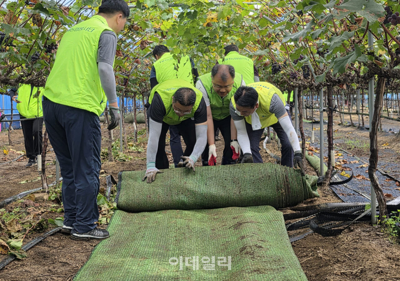 [포토] 농협, 경남 수해지역 기부금 5억 추가 지원