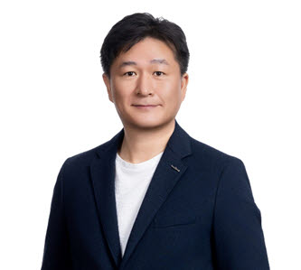 한국투자증권 연금혁신본부는 퇴직연금 및 개인연금 전반 정책과 전략 수립, 디지털 플랫폼 개발, 컨설팅, 업무지원, 고객 관리에 이르기까지 연금사업의 모든 과정에서 역할을 수행하는 핵심 조직이다. 최종진 한국투자증권 연금혁신본부장. 사진=한국투자증권 제공