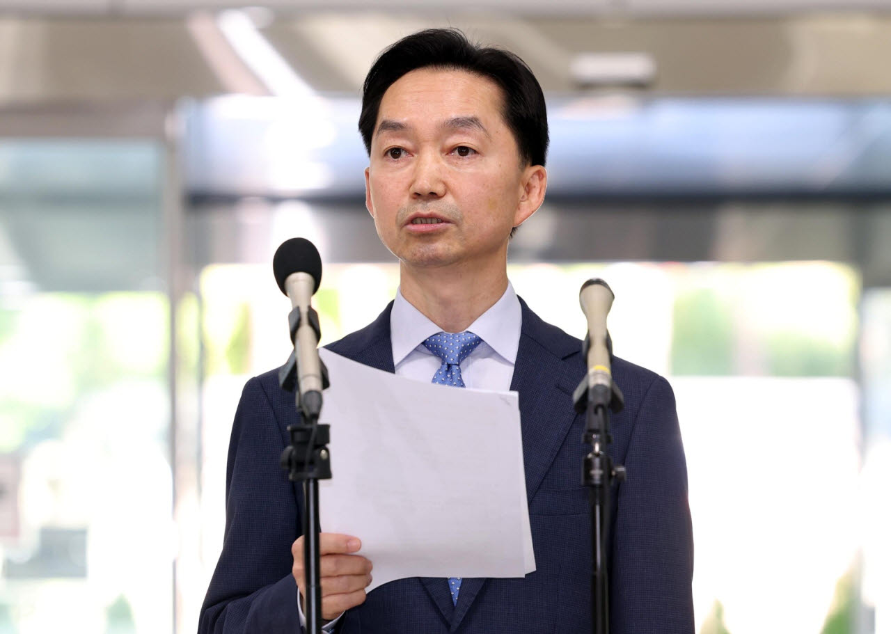 김지용 중대범죄수사청장 후보자가 지난 14일 오후 서울 종로구 정부서울청사 창성동 별관에서 최근 현안 관련 입장 표명을 하고 있다.(사진=뉴시스)