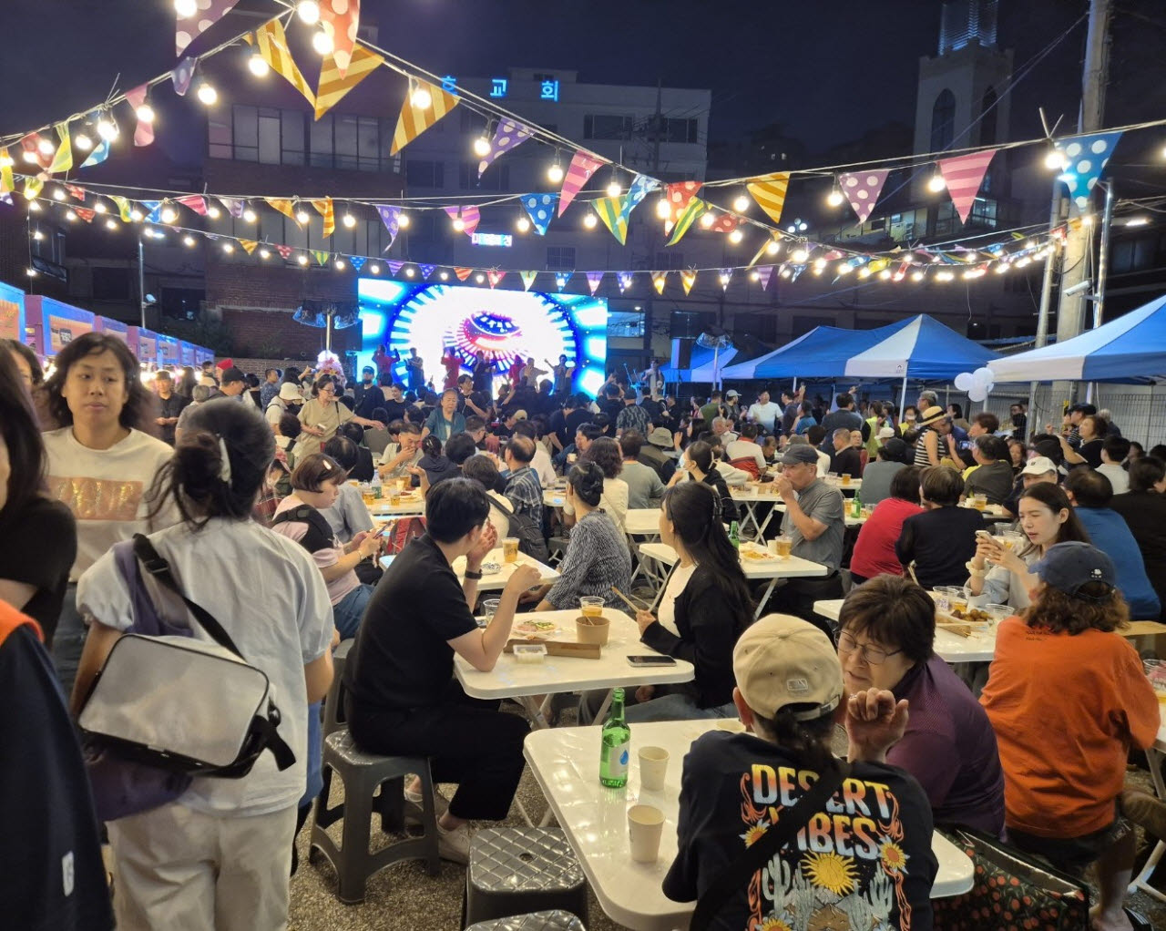 야간·음식문화 활성화 지원 축제 현장이 시민들로 북적이고 있다.(사진=서울시)