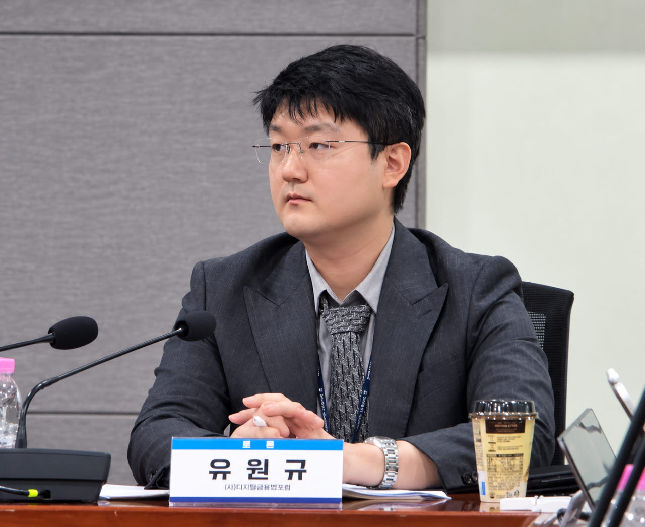 유원규 금융위원회 가상자산과 사무관이 29일 서울 여의도 국회의원회관에서 열린 '해외 사례를 통한 원화 스테이블코인의 미래 거버넌스와 시장생태계 구축 방안' 정책토론회에서 발언을 하고 있다. (사진=서민지 기자)