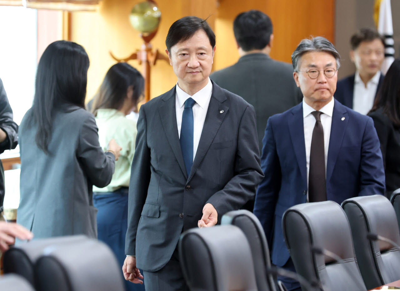 이찬진 금융감독원장이 29일 서울여의도 금융투자협회에서 23개 증권사 최고경영자(CEO)들과 간담회를 열었다. (사진=방인권 기자)