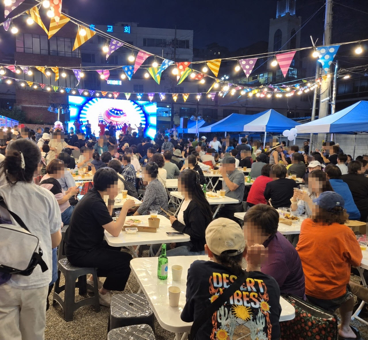 전통시장 야간 행사장이 시민들로 북적이고 있다.(사진=서울시)