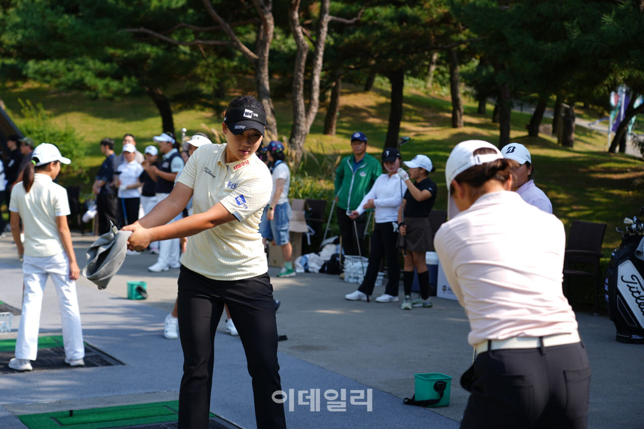 [포토]김민솔,백스윙은 이렇게