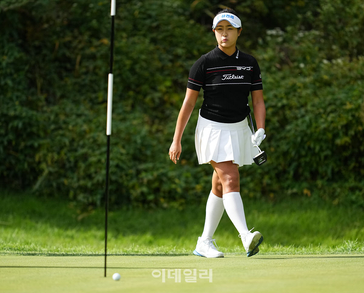 [포토]김민주,칩 인 버디 아깝다