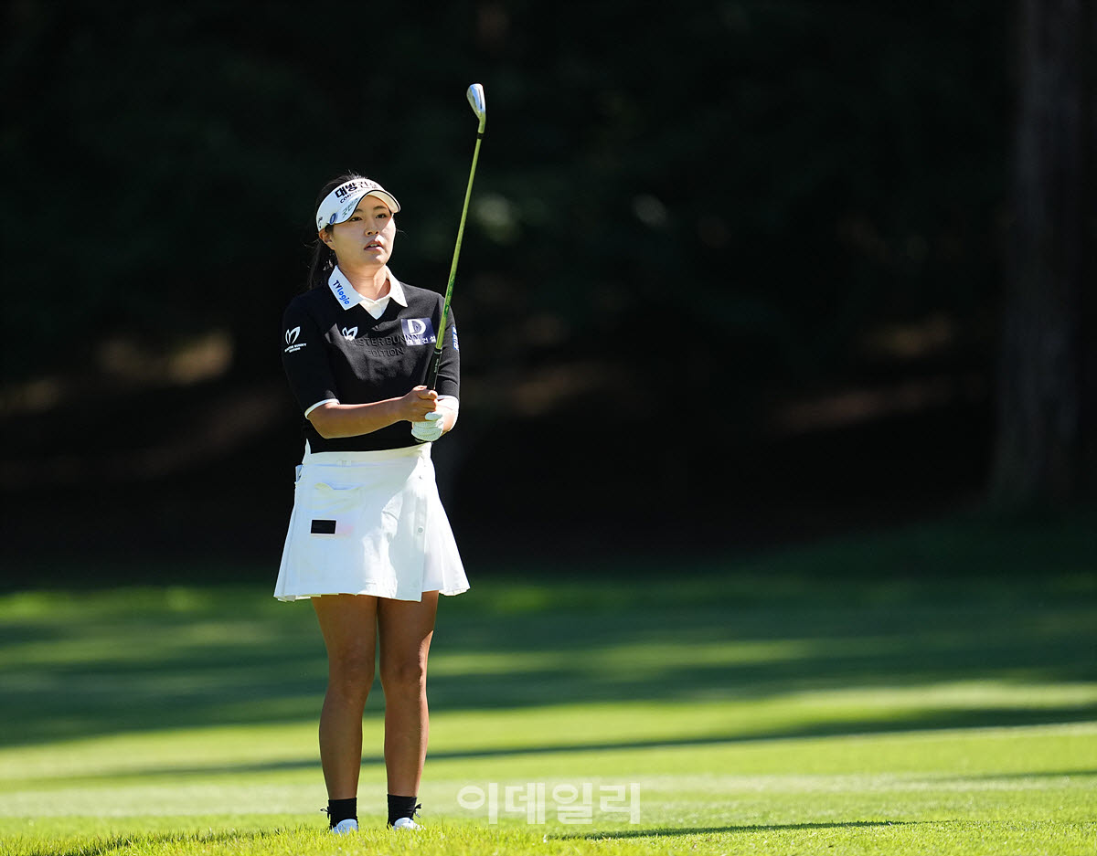 [포토]성유진,첫 조준은 확실하게