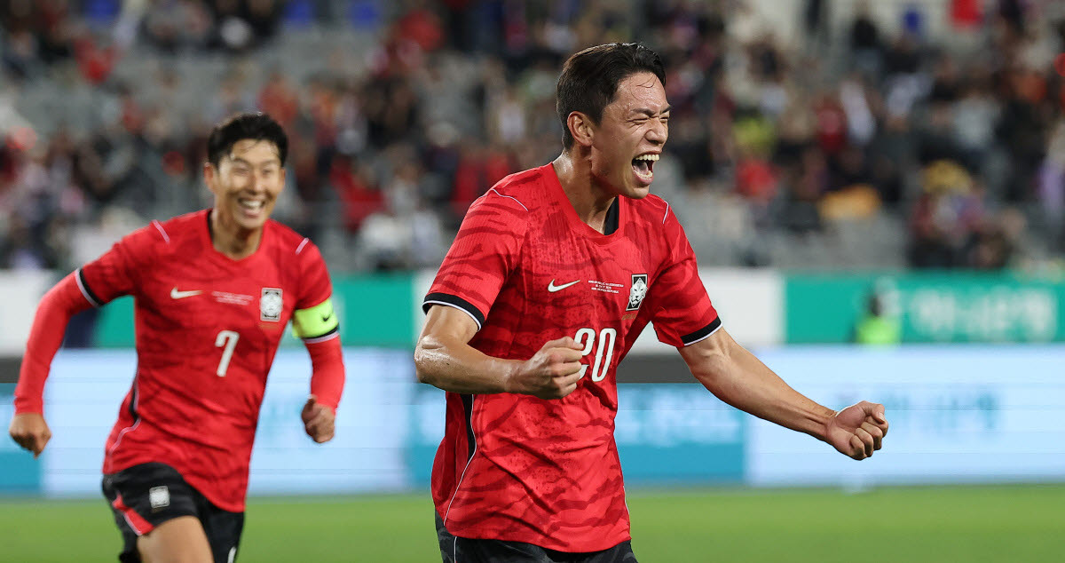 6일 경기 용인시 용인미르스타디움에서 열린 축구 국가대표팀 평가전 대한민국과 우즈베키스탄의 경기. 후반전 한국 오세훈이 팀 두번째 골을 넣은 뒤 기뻐하고 있다. 사진=연합뉴스