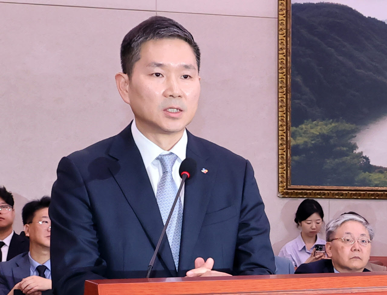 김찬호 CJ 제일제당 대표가 7일 국회에서 열린 농림축산식품해양수산위원회 국정감사에서 담합 등 부당거래행위와 관련, 발언하고 있다. (사진=연합뉴스).
