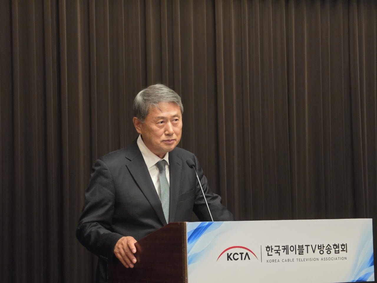 황희만 한국케이블TV방송협회장이 정부의 '미디어 기본사회' 기조에 발맞춰 케이블TV가 앞장서겠다고 밝혔다(사진=윤정훈 기자)
