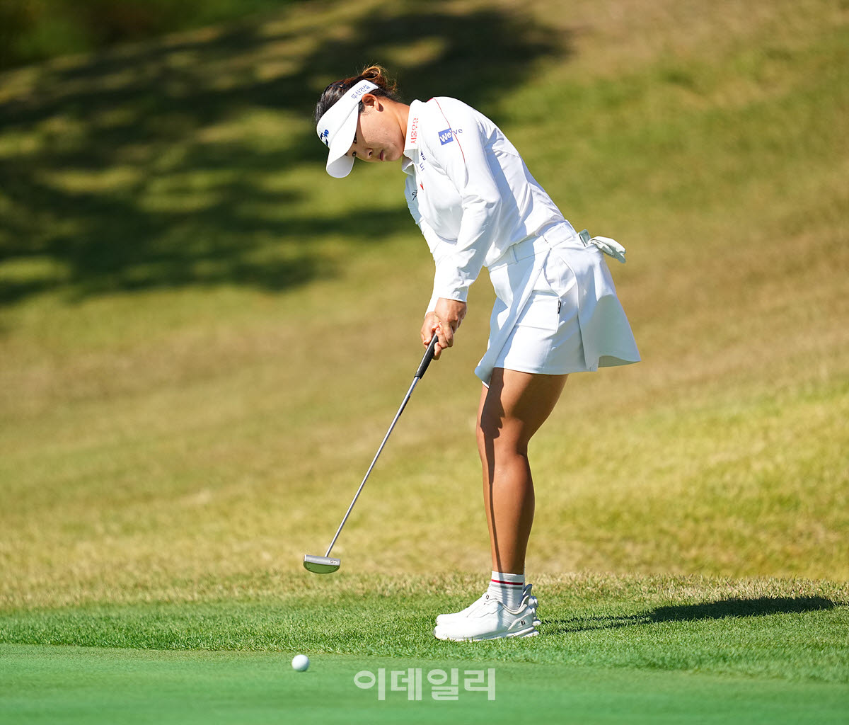 [포토]김민솔,먼거리 이글 도전