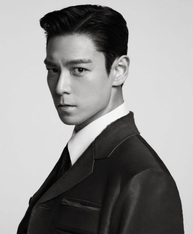 탑.