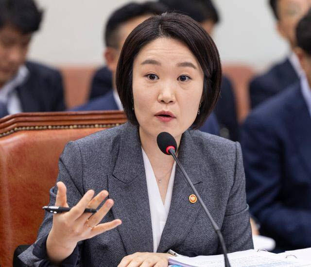 이소영 중소벤처기업부 장관이 7일 국회에서 열린 산업통상자원중소벤처기업위원회 국정감사에 출석해 의원 질의에 답하고 있다. (사진=연합뉴스)