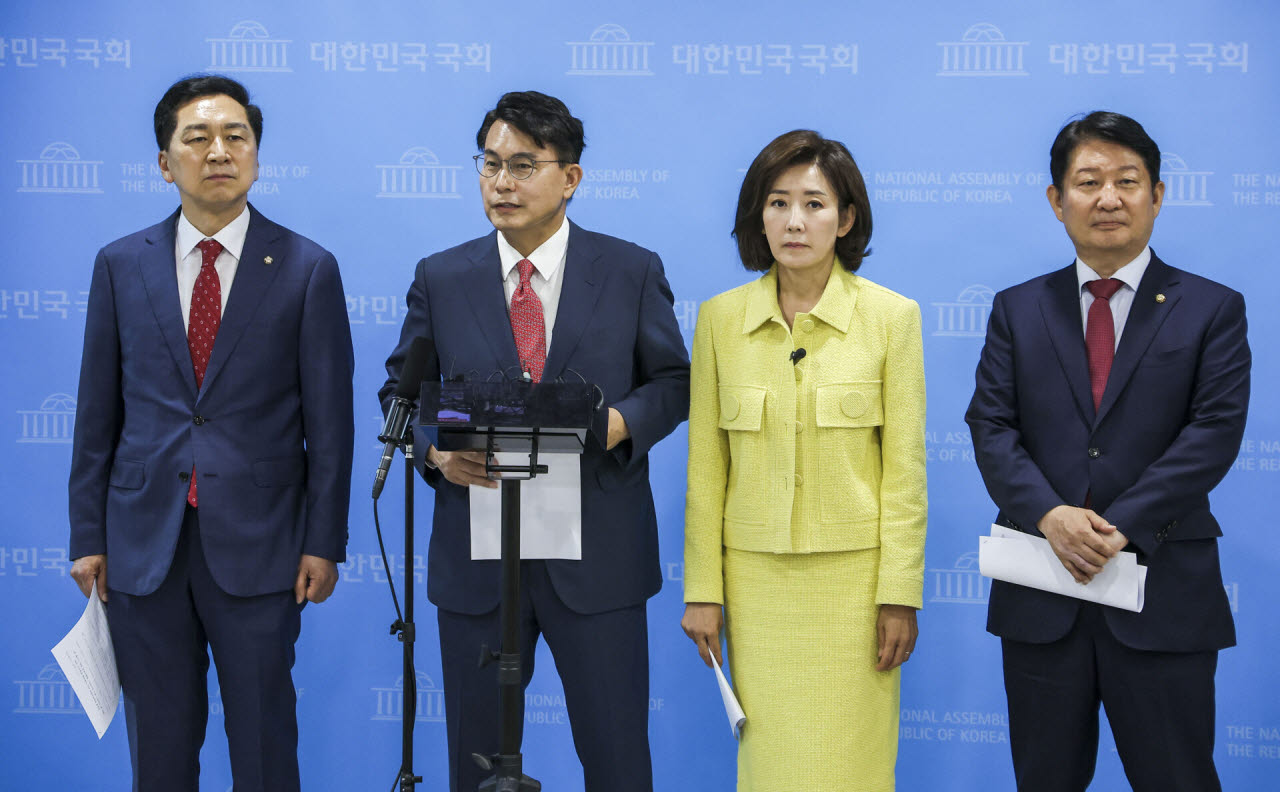 국민의힘 김기현(왼쪽부터)·윤상현·나경원·권영진 의원. (사진=뉴시스)