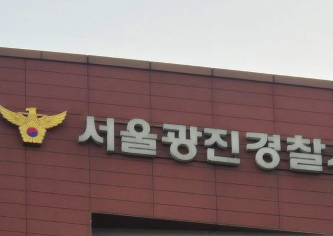 뉴시스