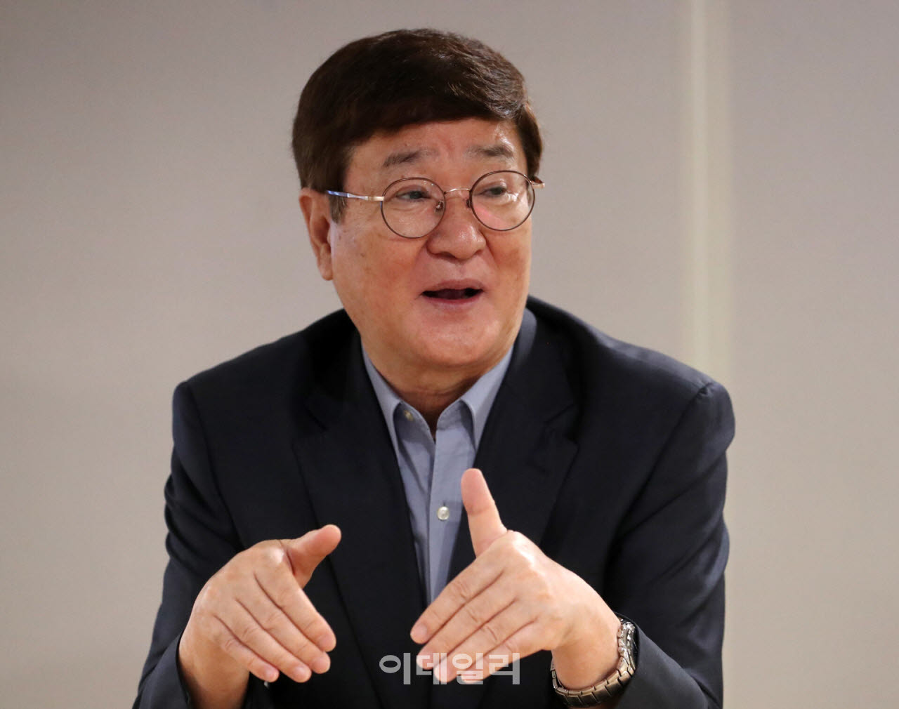 고영환 전 국립평화통일민주교육원장이 이데일리와 인터뷰를 하고 있다.(사진=김태형 기자)