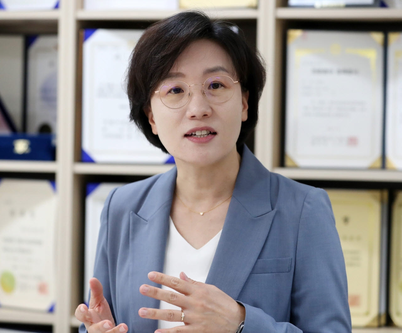 김영미 한국여성변호사회 부회장(법무법인 숭인 파트너 변호사)이 14일 서울 서초동 법무법인 숭인 사무실에서 이데일리와 인터뷰를 하고 있다. (사진=김태형 기자)