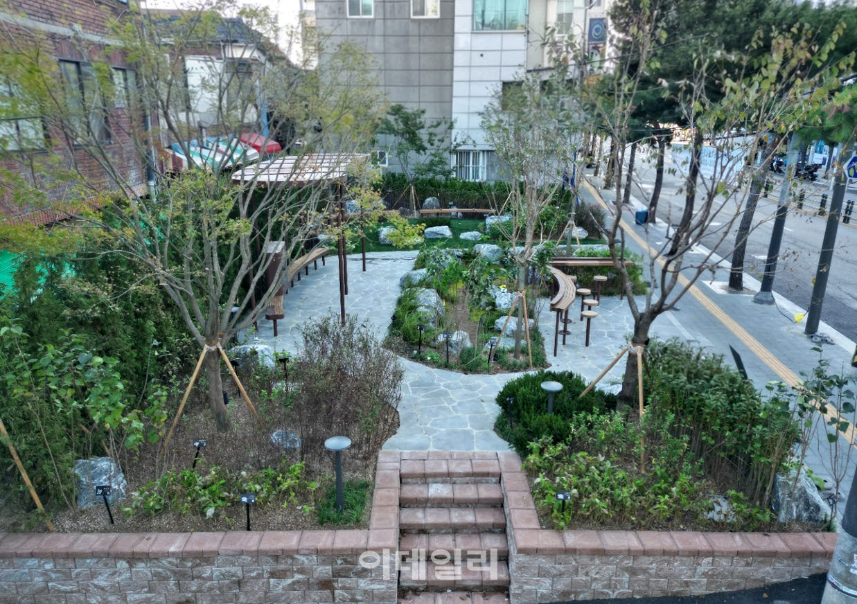 [포토] 강북구, '우리동네 매력정원' 조성
