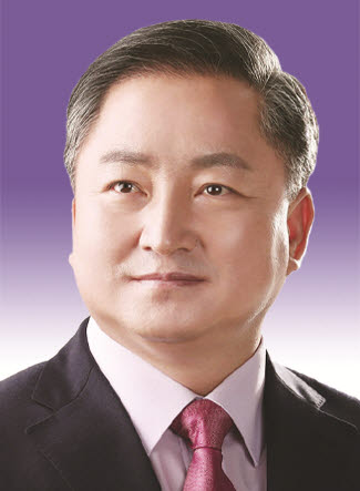 이동업 경북도의원. (사진=경북도의회)