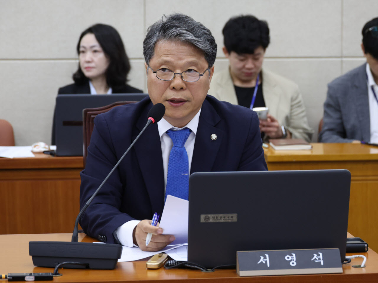 국회 보건복지위원회 여당 간사인 서영석 더불어민주당 의원이 29일 여의도 국회에서 열린 제439회 국회 (정기회) 보건복지위원회 제3차 전체회의에서 의사진행 발언을 하고 있다. (사진=뉴시스)