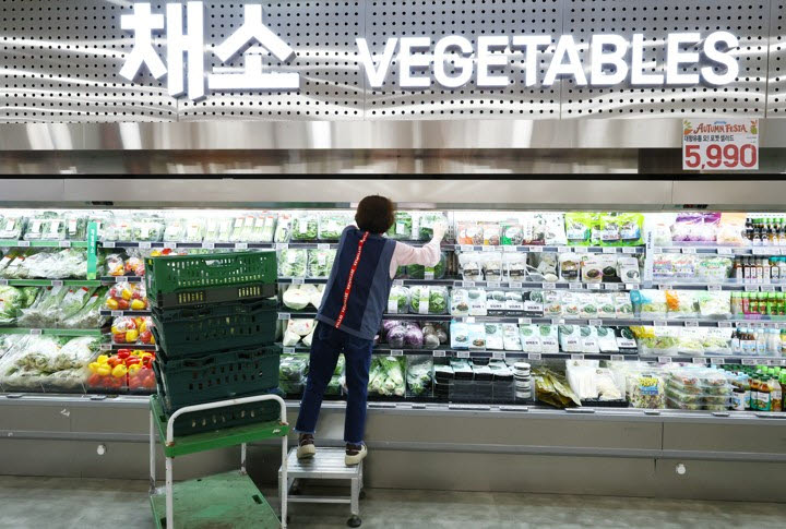 지난 2일 서울의 한 대형마트 농산물 판매대 모습. (사진=연합뉴스)