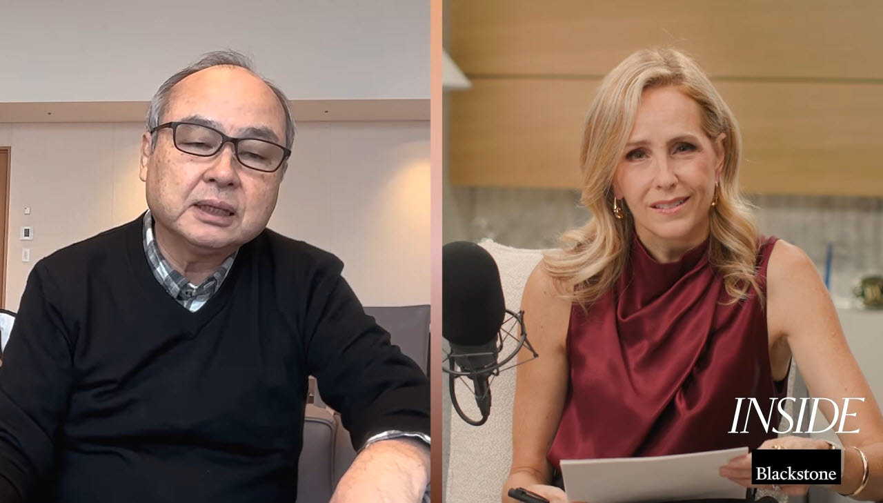 손정의 소프트뱅크그룹 회장이 글로벌 사모펀드 운용사 블랙스톤의 '인사이드 블랙스톤' 인터뷰에서 답변하고 있다. (사진=블랙스톤 유튜브 영상)