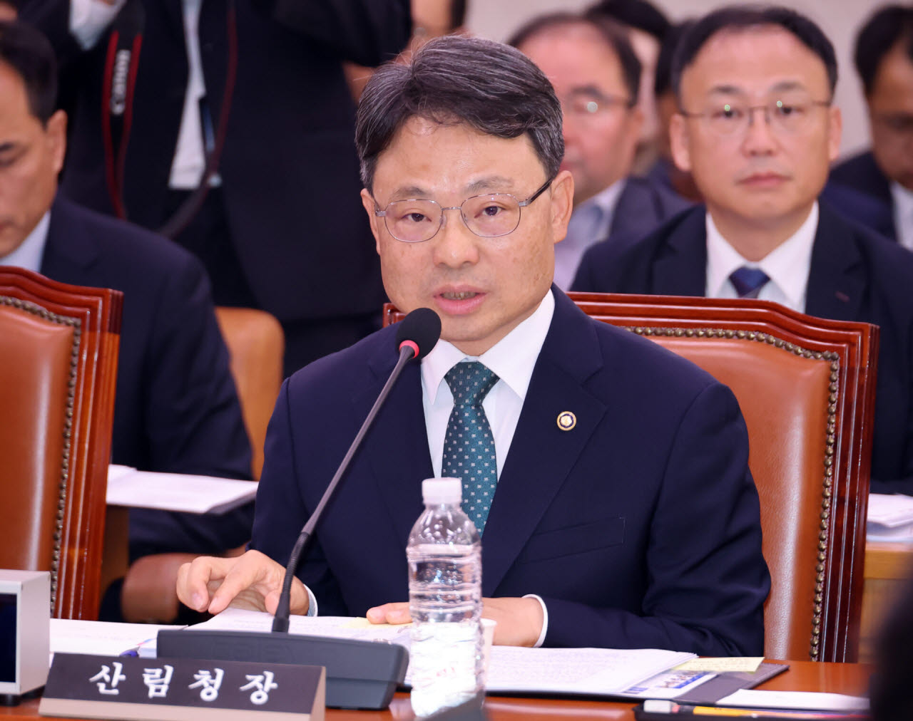 박은식 산림청장이 20일 국회에서 열린 농림축산식품해양수산위원회 국정감사에서 위원 질문에 답하고 있다. (사진=연합뉴스)
