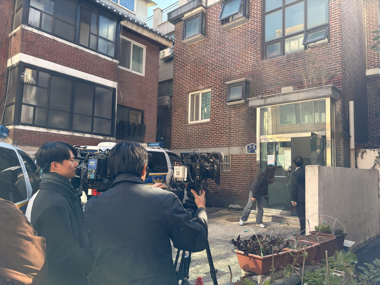 22일 모친 살해 사건이 발생한 서울 강서구 우장산동의 빌라 앞. (사진=이민하 기자)