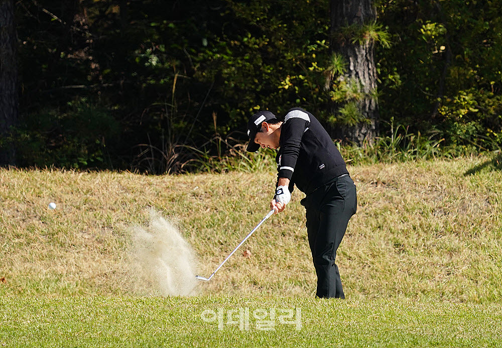 [포토] 왕정훈, 강력한 힘으로 탈출