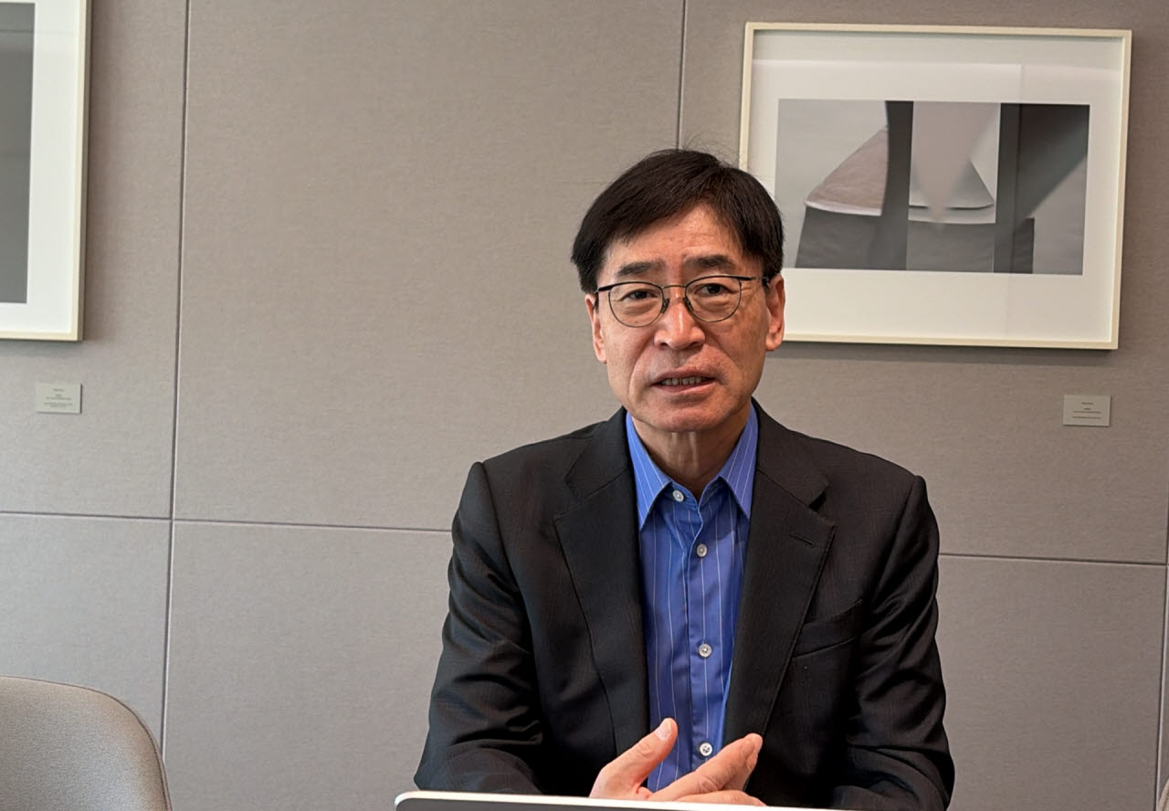 서울크립토연구원(SCI) 초대 대표를 맡은 박종백 법무법인 태평양 변호사가 이데일리와 인터뷰하고 있다. (사진= 이정훈 기자)