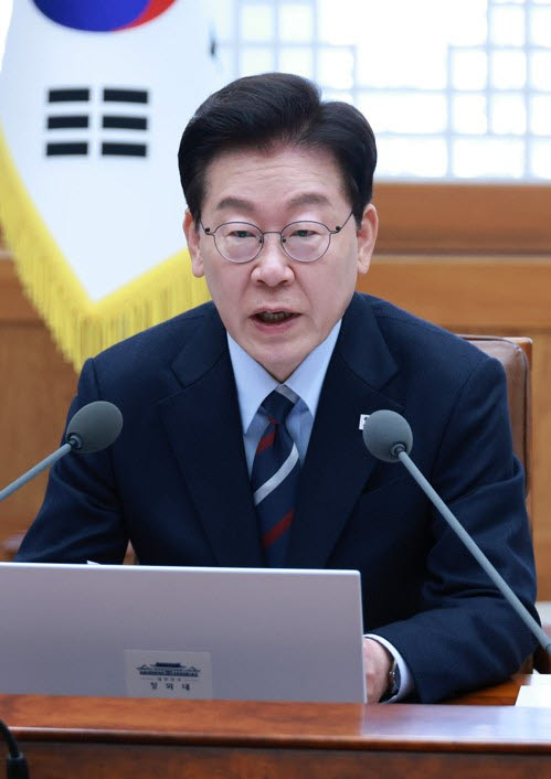 이재명 대통령이 23일 청와대에서 열린 초안전사회 범정부 대응회의에서 발언하고 있다.(사진=연합뉴스)