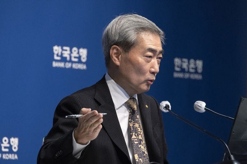 신현송 한국은행 총재가 22일 서울 중구 한국은행에서 열린 금융통화위원회 통화정책방향 기자간담회에서 발언하고 있다. (사진=뉴시스)