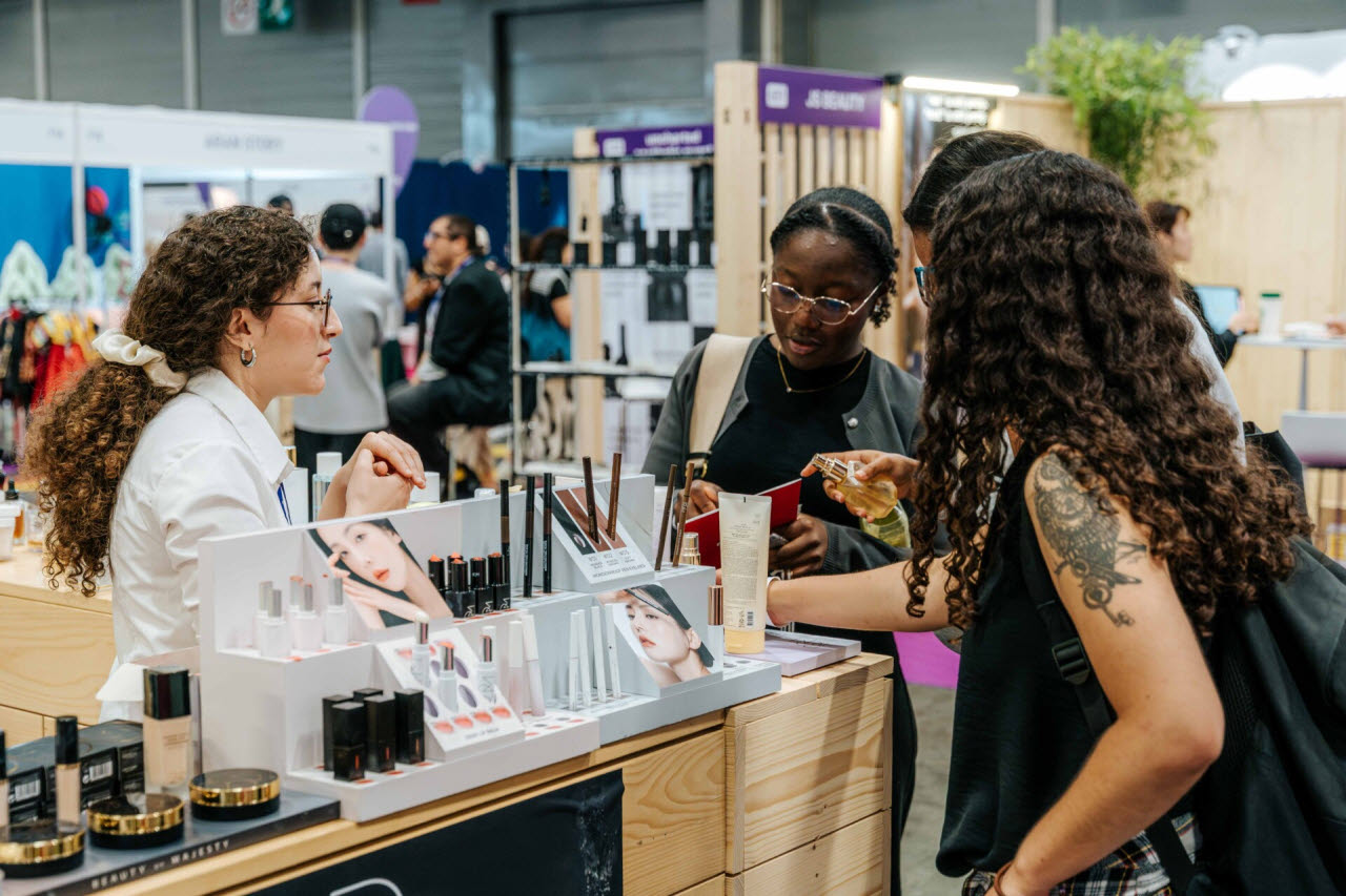K소비재 종합박람회 '코리아 엑스포'가 미국 LA 다운타운 매직박스에서 지난 22일 개막, 24일까지 이어진다. 2023년 파리에서 시작한 코리아 엑스포가 세계 최대 소비시장인 미국에서 열리기는 이번이 처음이다. (사진=엑스포럼)