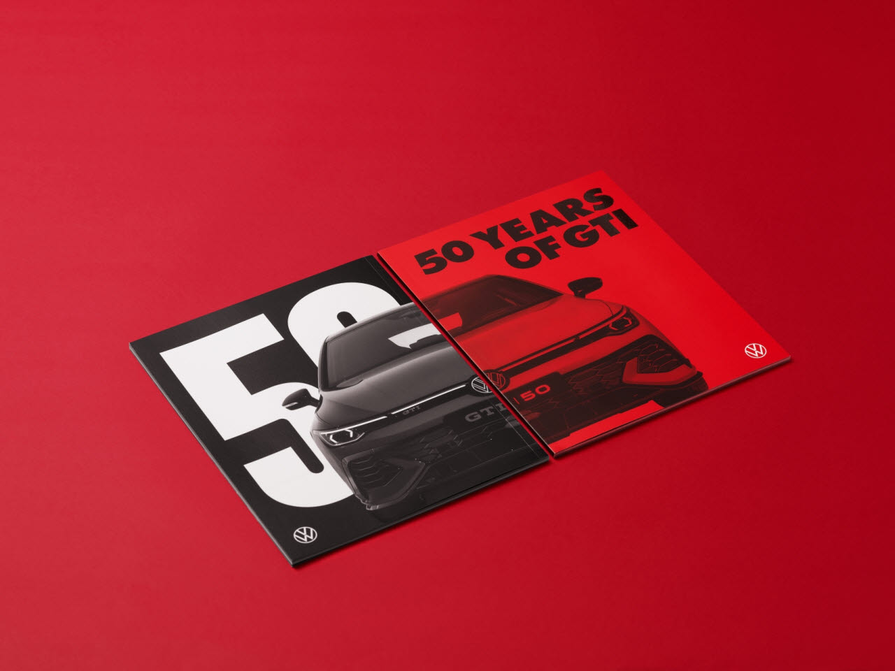 폭스바겐 골프 GTI 출시 50주년 기념 히스토리북 ‘50 YEARS OF GTI’. (사진=폭스바겐코리아)