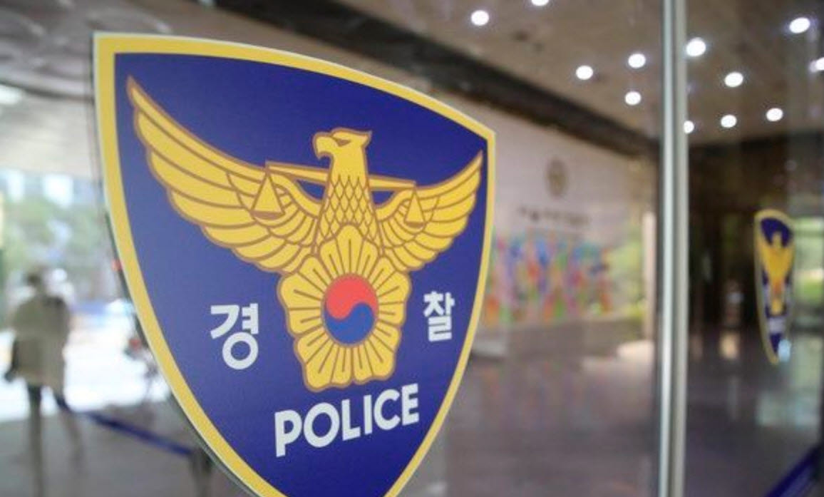 뉴시스