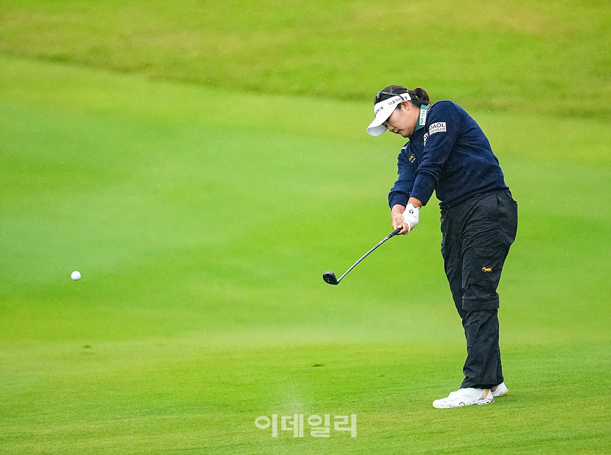[포토]유해란,투온 향한 임팩트