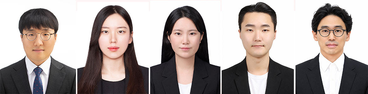 (왼쪽부터)이화여대의 이상륜 교수, 윤효의 박사과정생, 박채원 석사, 한국표준과학연구원(KRISS)의 이태건 석사과정생, 최원재 박사. (사진=이화여대)