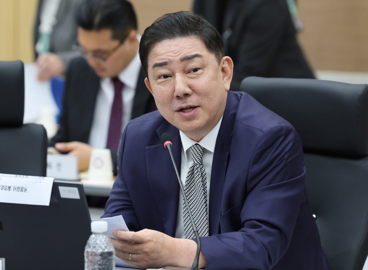 김병기 무소속 의원이 지난 12일 정부대전청사 병무청에서 열린 국회 국방위원회 국정감사에서 질의하고 있다. (사진=뉴스1)