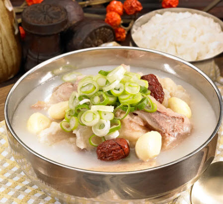 외할머니 깊은육수 도가니탕. (사진=동천비상)